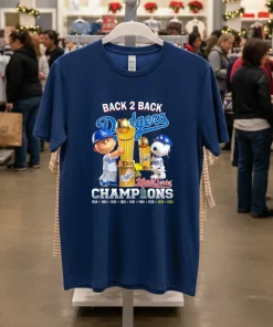 Charlie Brown and Snoopy Los Angeles Dodgers Snoopy Back 2 Back Champions shirt